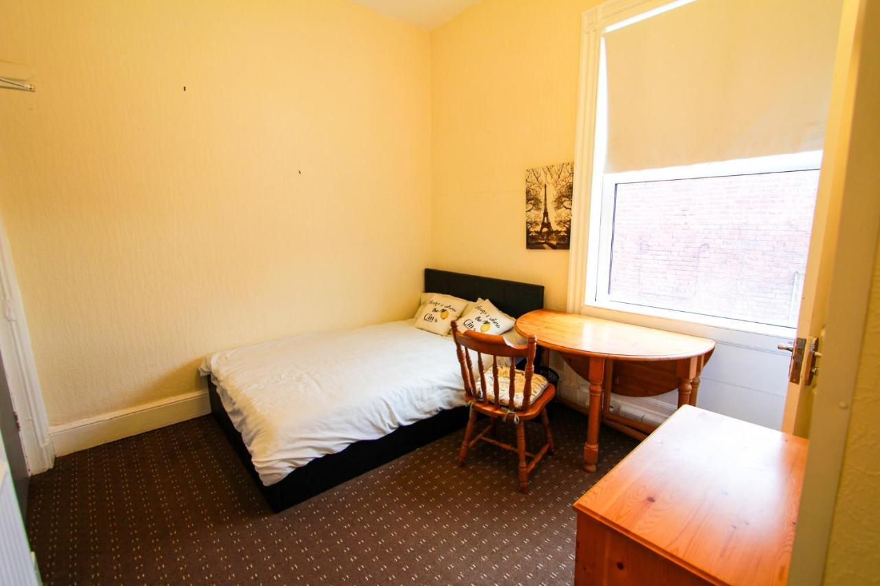 Central Bolton Accommodation Εξωτερικό φωτογραφία